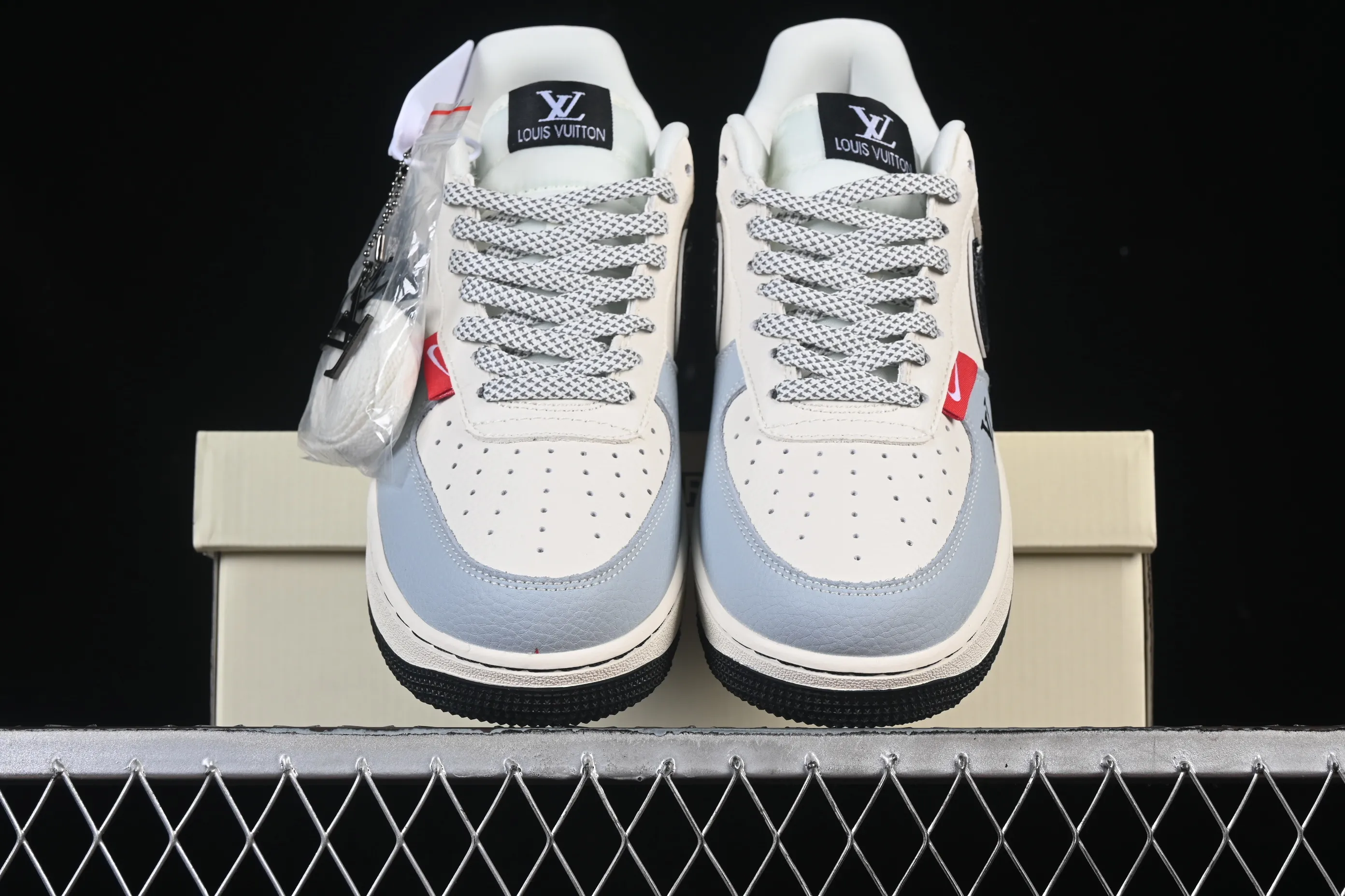 All categories Nk Air Force 1 Air Force series Nk Air Force 1 Low Air Force low top Nike Air Force 1'07 Low joint beige denim hook Air Force 1 low top casual sneakers DD1982-320